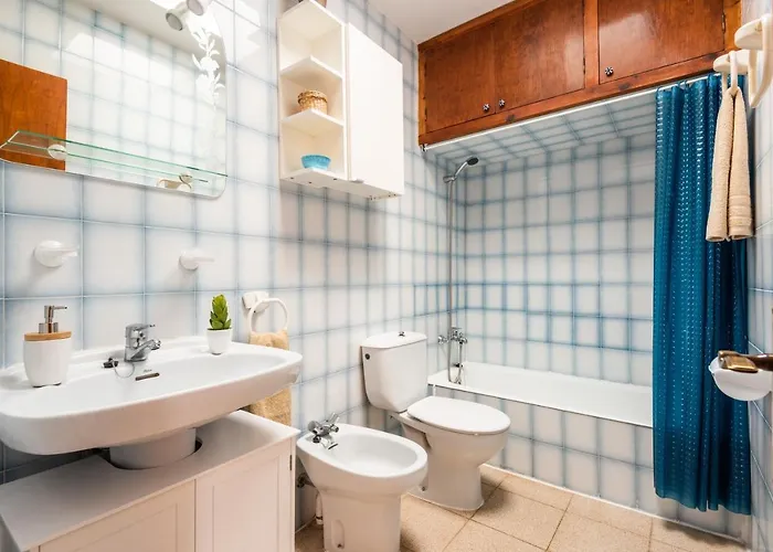 Casa Marinada إيز ميركاذال